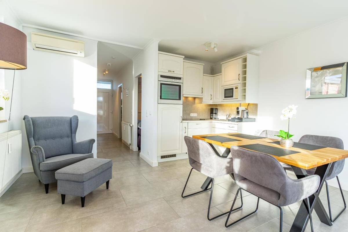 Scharbeutz 2- Zimmer- Luxus Apartment Mit Eigener Sauna エクステリア 写真